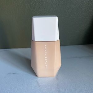 Fenty Eaze Drop Blurring Skin Tint - Shade 7